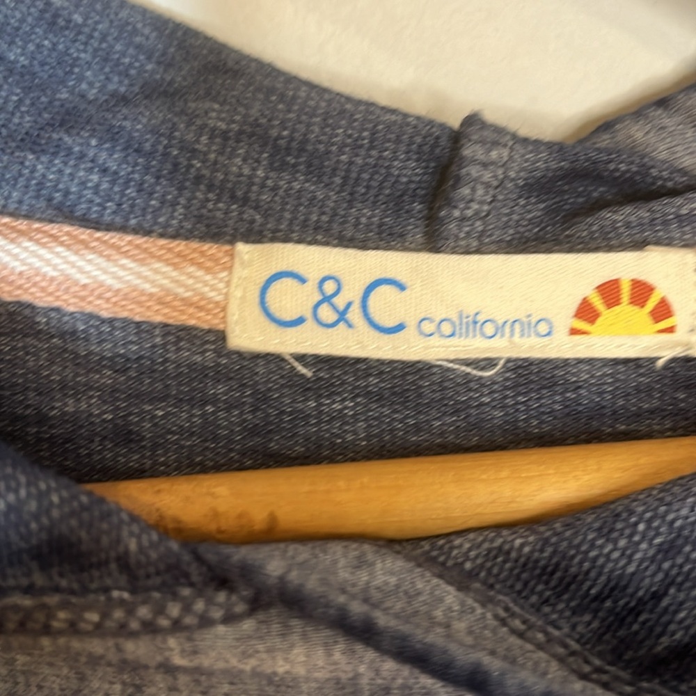 Womens blue C & C California drawstring hoodie top size medium good condition - Picture 2 of 5